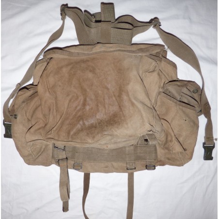 Para pattern 1955 bag with painted badge