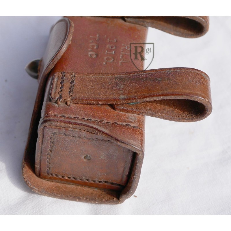 Colt 38 brown leather ammo pouche 1910 dated.