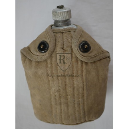 Pattern 1910 flask.