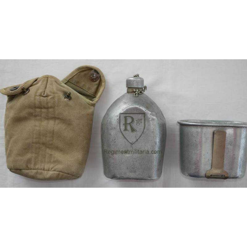 Pattern 1910 flask.