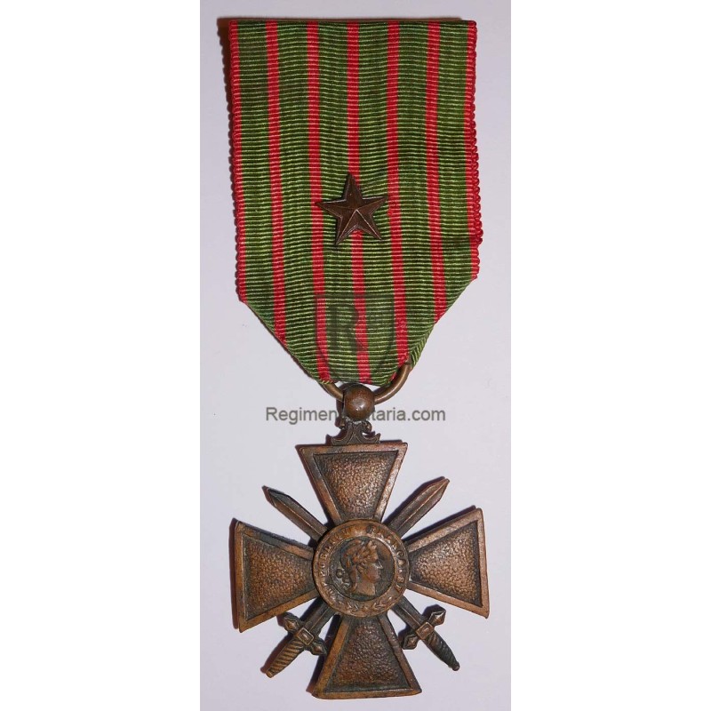 Ensemble médaille US Victory et croix de guerre 1917.