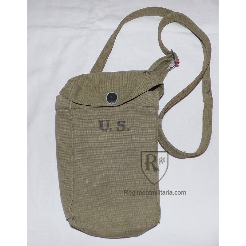 US Thompson ammo bag.