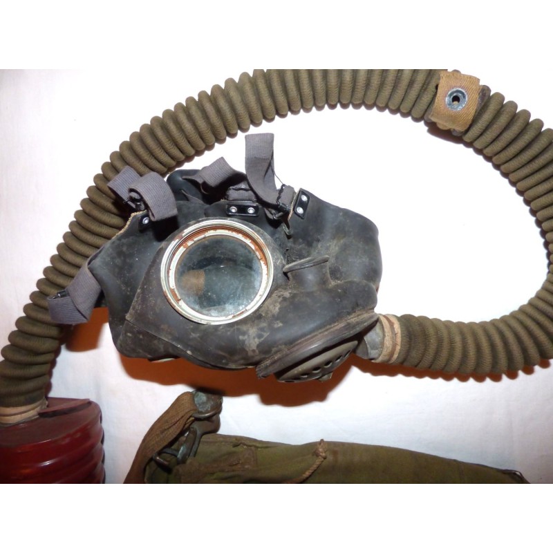 Gas mask