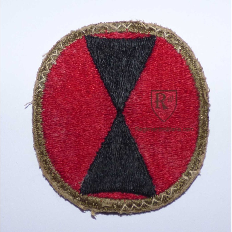 7ème Division d'Infanterie cut edge, variante bordure OD, porté.