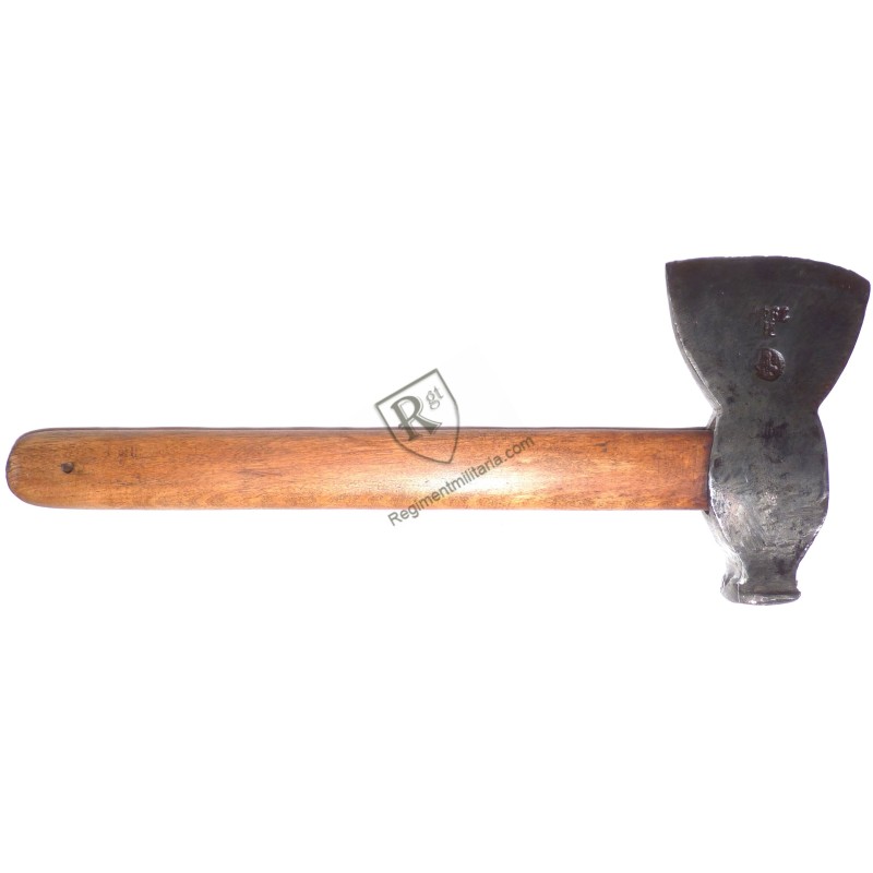 Pioneer Axe