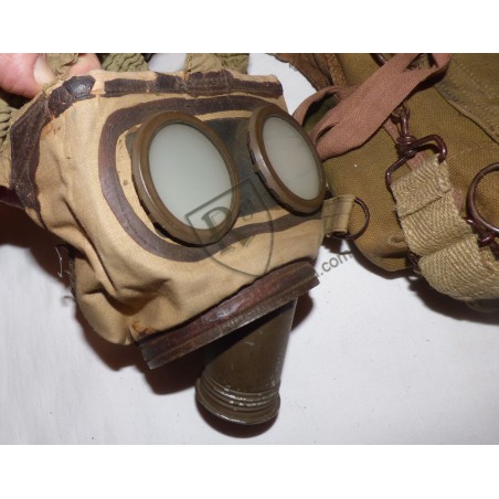 Gas mask pattern 31