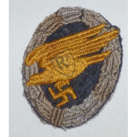 Para badge