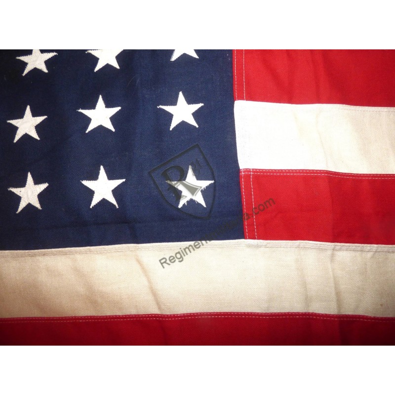 US 48 stars flag