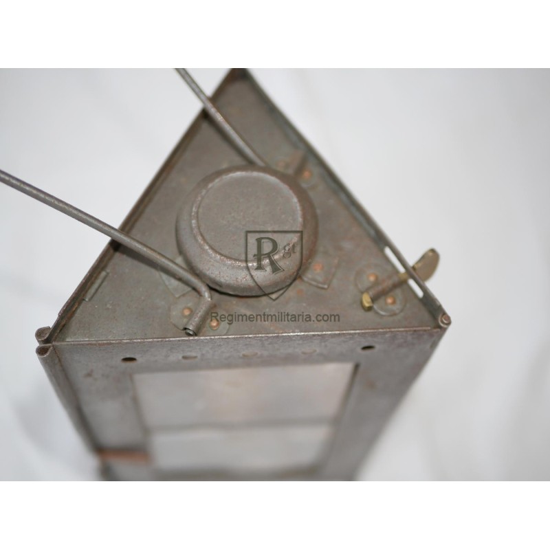 Monjardet folding lantern