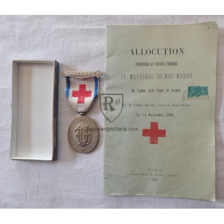 Nurse WW1 - Early silver French ladies medal