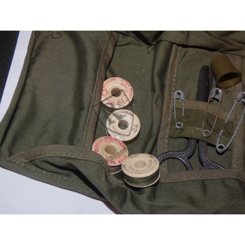 US ARMY sewing kit