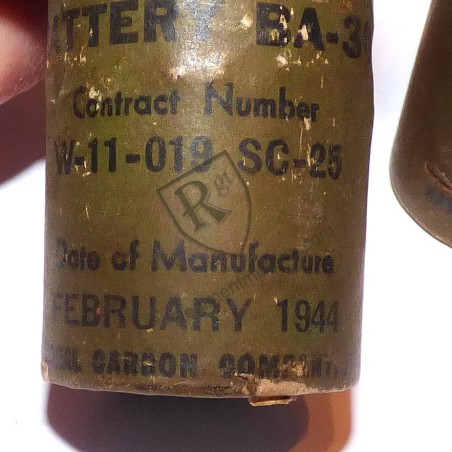 Batteries for TL-122 dated 1944 - US ARMY