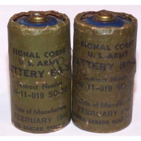 Batteries for TL-122 dated 1944 - US ARMY