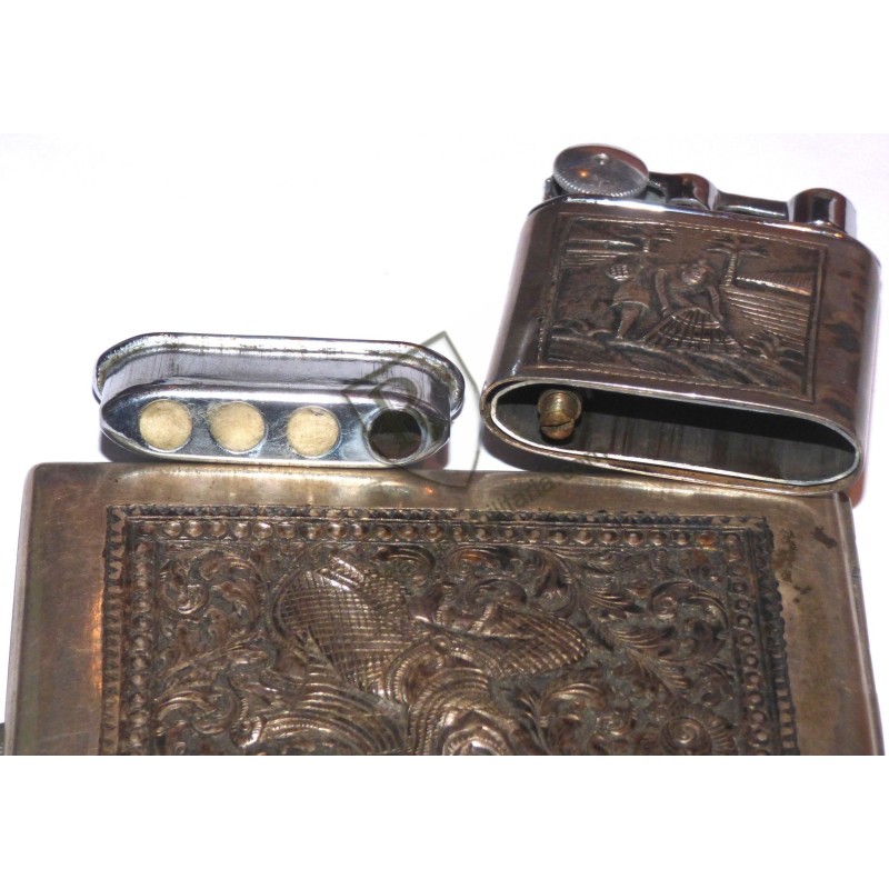 Indochina memorabilia smoking set