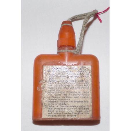 Decontamination flask 1943