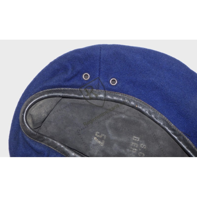 Blue commando beret 1946