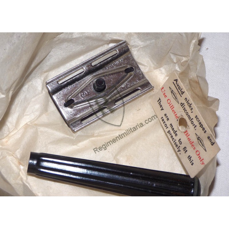 REGULATION Gilette safety razor -  US ARMY