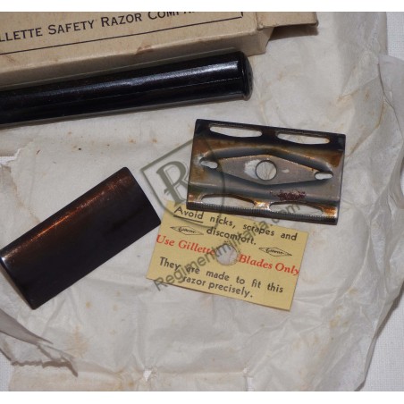 REGULATION Gilette safety razor  -  US ARMY