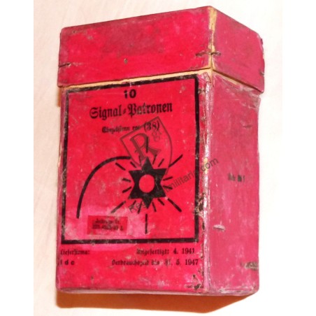 10 red fuses box for signal pistol 1941