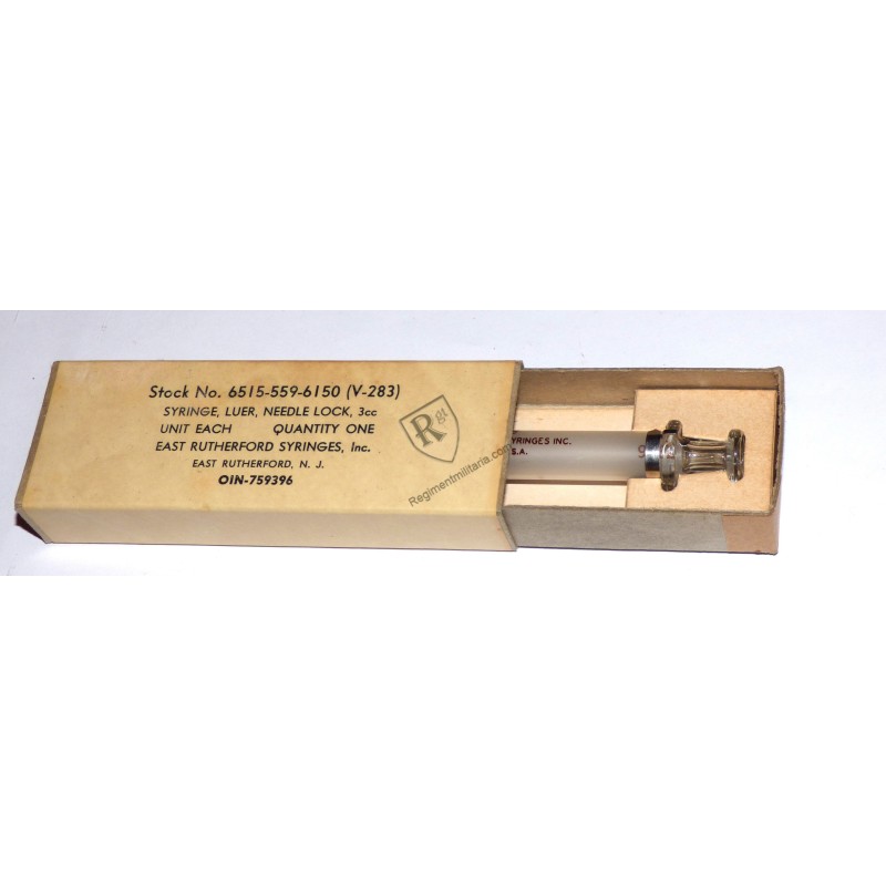 3cc syringe Medical Dept US ARMY WW2