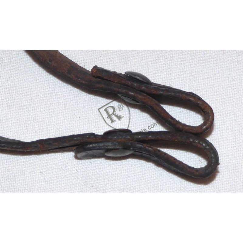 Heer binocular rain cover and carrying strap