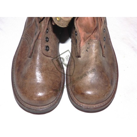 Rare brodequins 52 Indochine