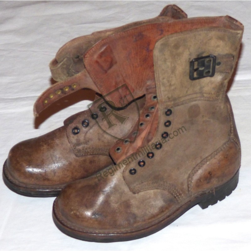Rare brodequins 52 Indochine