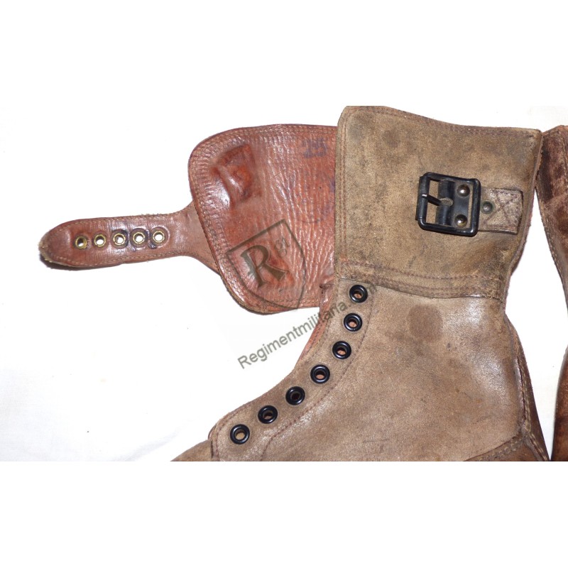 Rare brodequins 52 Indochine