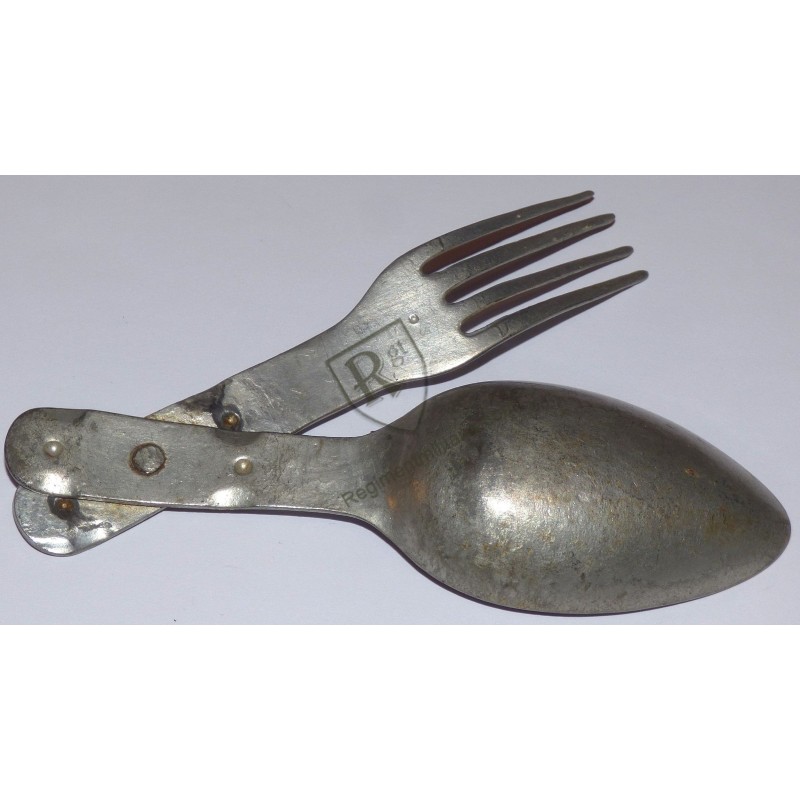 Couverts pliants fer WW1