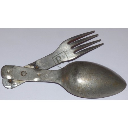 Couverts pliants fer WW1