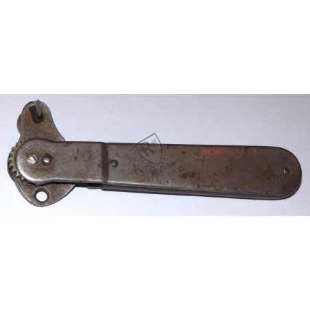 Heer can opener